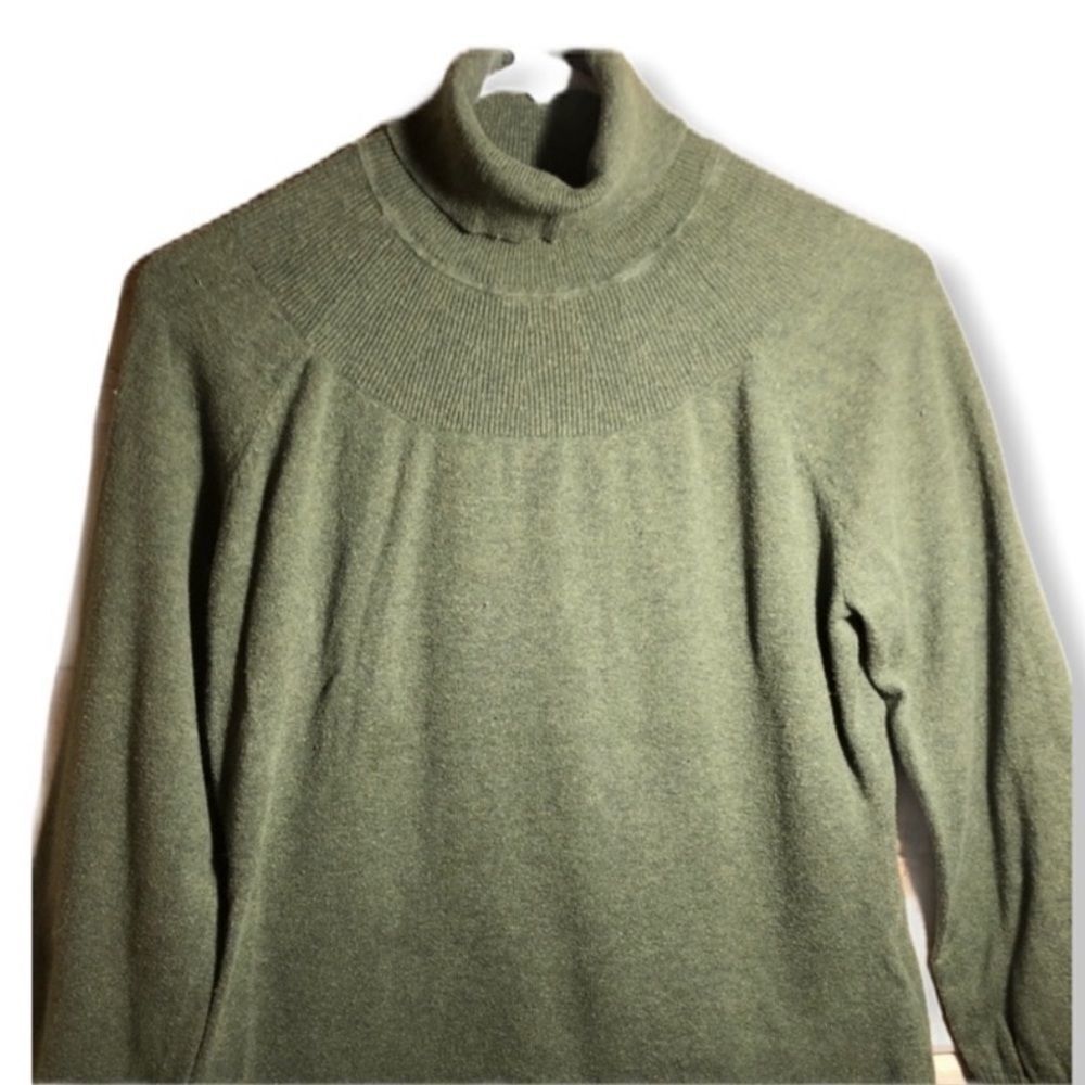 Woolrich Turtleneck Sweater